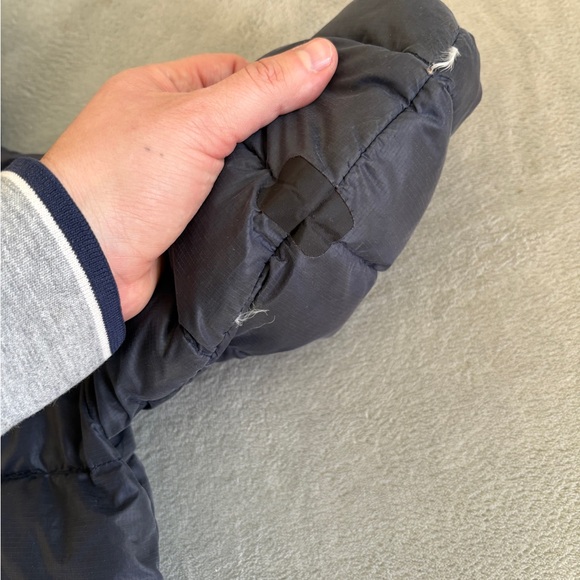 Kids' Patagonia Navy and Red Puffer Jacket - Picture 4 of 5